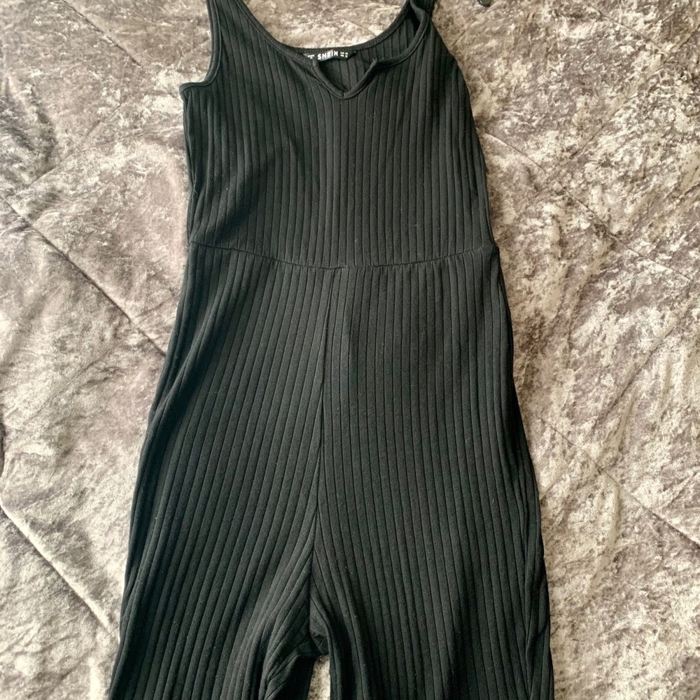 Ribbed Jumpsuit/Romper